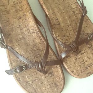 Final Price Drop! 💕 Sandals by Vionic